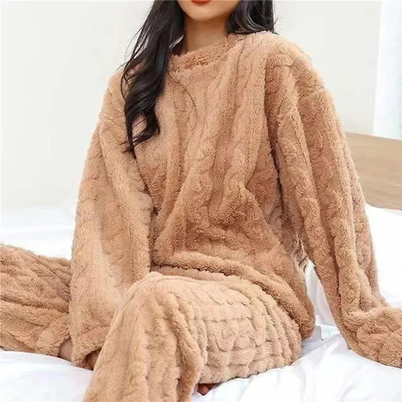 Cozy Velvet Jacquard Pajama Set – Soft Loungewear for Women