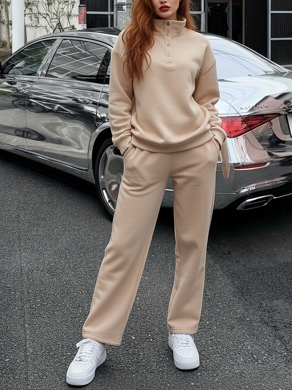 Casual Sweatshirt and Jogger Set for Women – Comfortable Fall/Winter Outfit